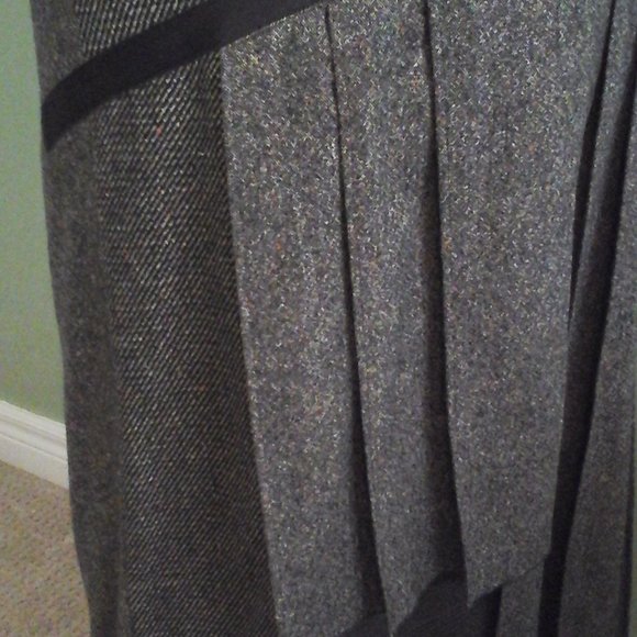 Betty Barclay Brown Wool Skirt, UK18 - Picture 4 of 7